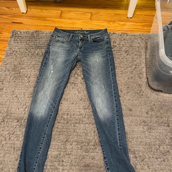 american eagle jeans size 2. like new. - Picture 6 of 6